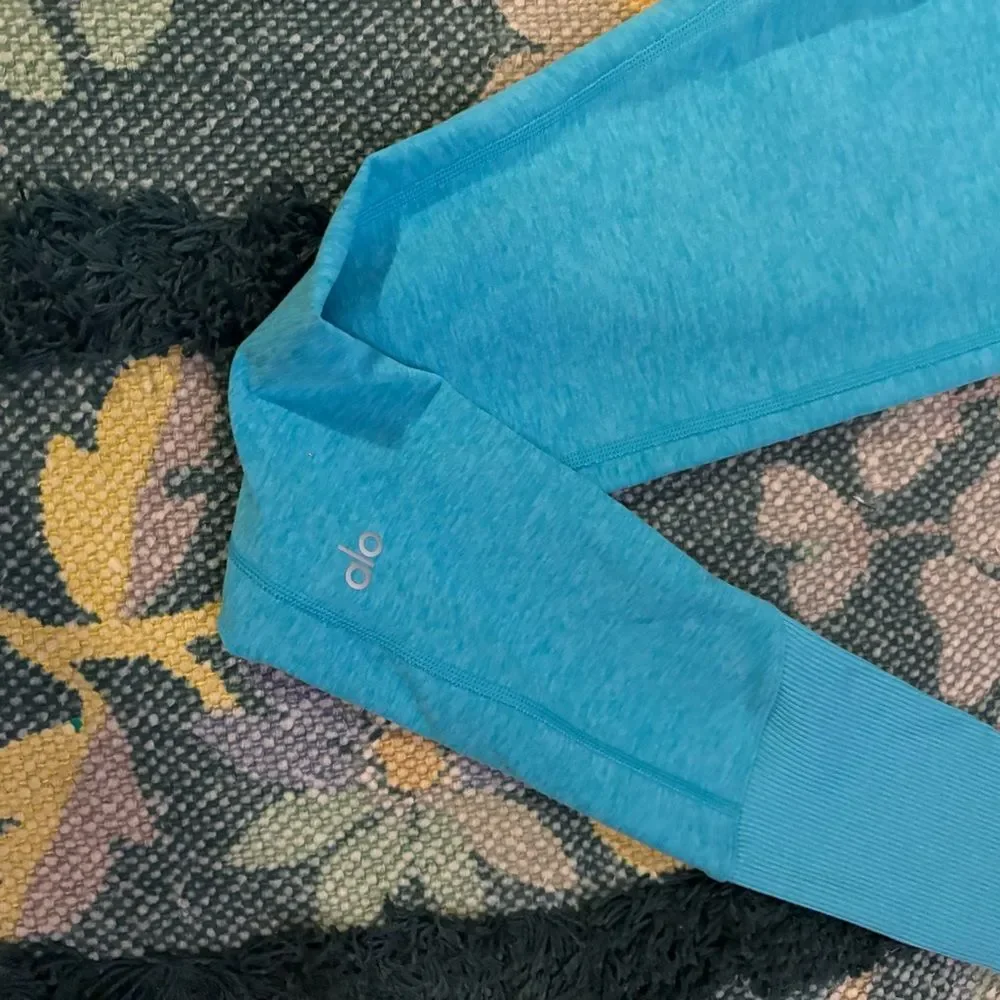 NWOT Alo Yoga High-Waist Chill Zone Lounge Legging in Bright Aqua Heather, Sz XS